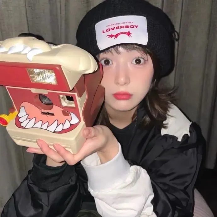 杰姆和全息图